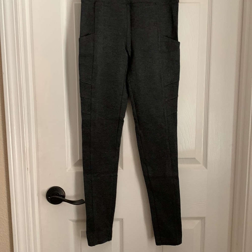 Stretchy pants